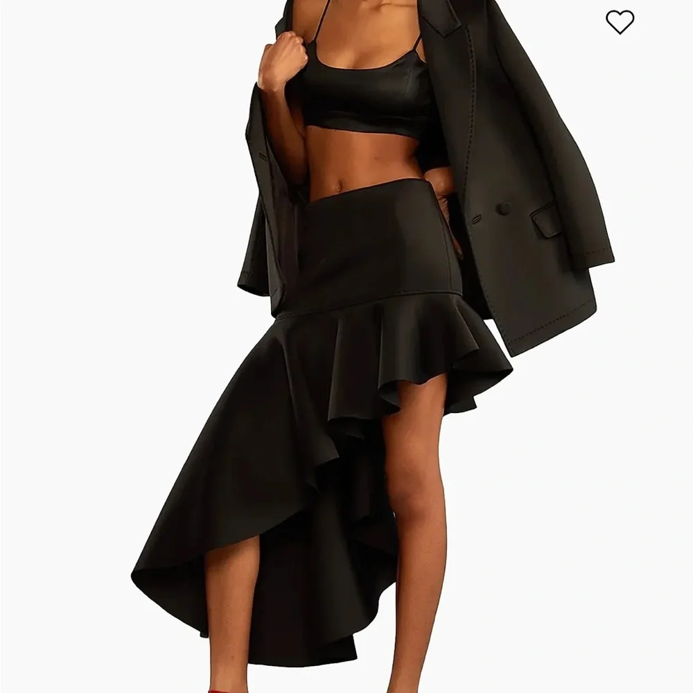 NWT🖤Cynthia Rowley Black Asymmetrical Flounce Skirt. Size 0
